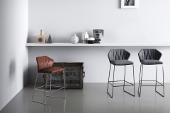 SABA PUKK NEW YORK STOOL